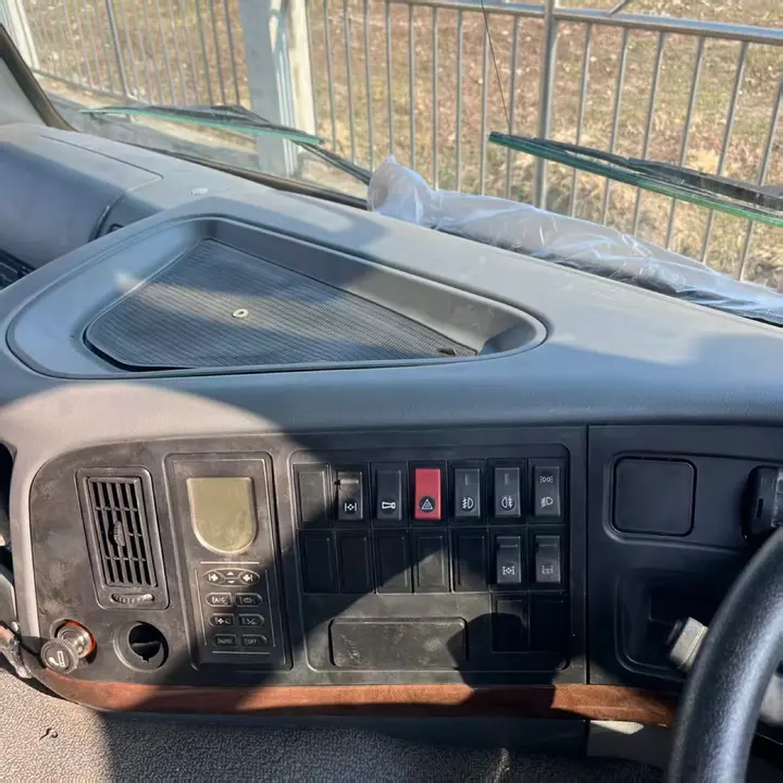 Used Howo Dump Truck — detail photo 1